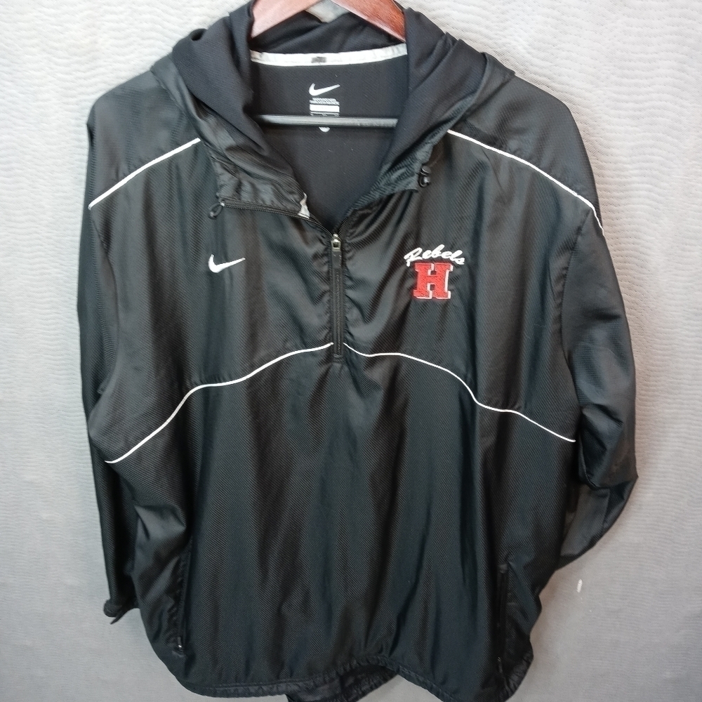 MEN'S NIKE QUARTER-ZIP Hooded PULLOVER! IN BLACK.